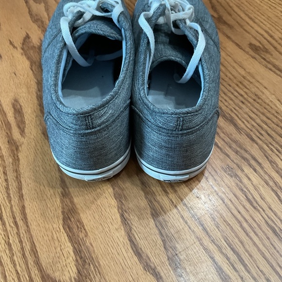 Vans Women’s Charcoal Sneakers size 10 - Picture 3 of 4
